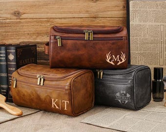 Personalized Men's Leather Toiletry Bag,Groomsman Best Man Gift,Dopp Kit Mens Leather Accessory,Travel Toiletry Bag,Anniversary Gift for Him