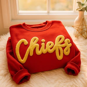 Customized Chenille YARN EMBROIDERED Sweatshirt Game Day Fuzzy Letter,Team Spirit Shirt,Football Moms,Chenille Patch Sports Team Sweatshirt