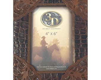 Marco de fotos 3D Belt Co de cuero estilo western con incrustaciones de cocodrilo, 4x6 pulgadas, color marrón.