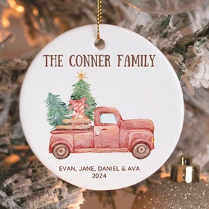 Personalized Family Christmas Ornament, Holiday gift for famliy, Christmas Gift, Tree Ornament, Personalized Ornament, Family ornament