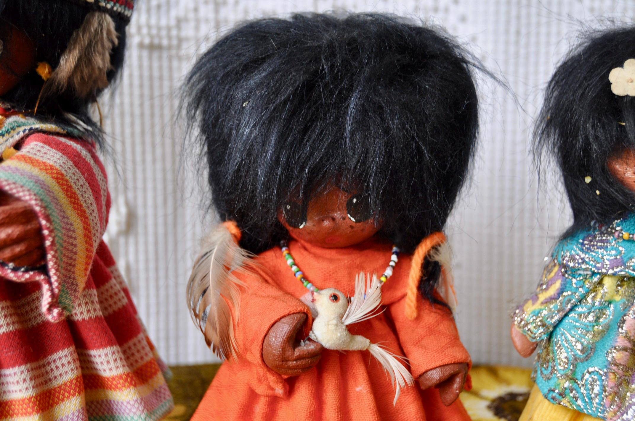 アメリカ　ネイティブ　アリゾナ　PIMA doll Vintage 1960s Mod Big Eye Native American Dolls: 1960s Pima Tribe