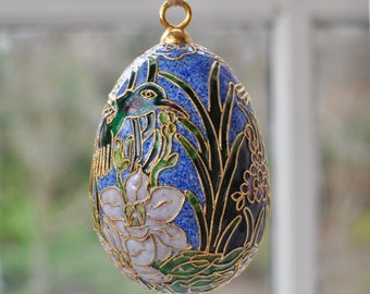 Vintage Cloisonné Enamel Egg/Gold Leaf Decorative Hanging Easter Ornament/Hummingbird and Flowers/Blue Green White