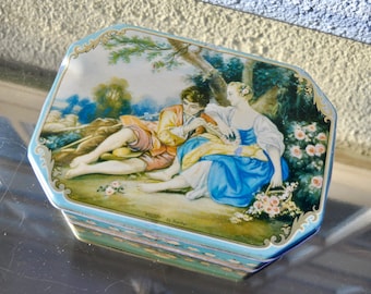 Lovely Vintage 1930s English Candy Box Tin