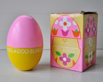 Avon Easter Dec-A-Doo Bubble Bath/Mod Pink Yellow Egg Shape Bottle/In Original Box