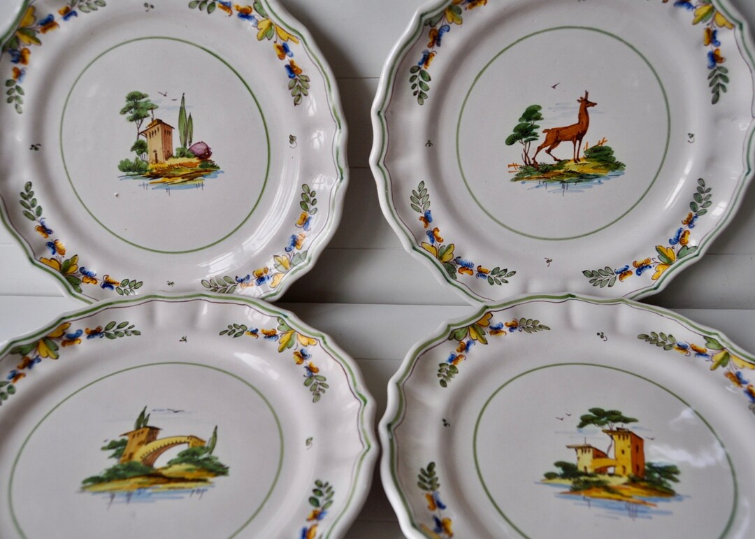 Set of Three Vintage Italian Majolica Ceramic Plates/hand Painted ...