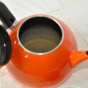 Vintage Rosenthal Tea Cup and Enameled Kettle Set, MCM Orange Kitchen Wares, 2 Piece Bundle - Dorm Room Decor bild 5