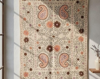 Handgeborduurde Suzani-muurdecoratie, handgemaakt tapijt, katoenen borduurmotieven, omkeerbare plaid