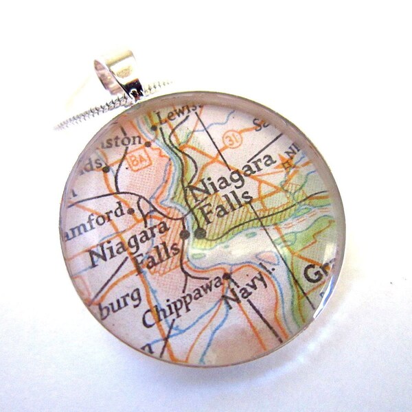 Niagara Falls Vintage Map Necklace.