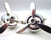 Airplane Cuff Links.  Spinning Silver Propellers.