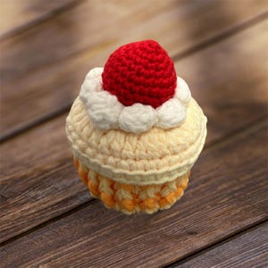 Handmade Crochet Cake box, jewelry box, storage box (Good for birthday gift / anniversary gift)