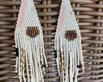 Perle de graine, Boho fait à la main, Inspiré des Amérindiens, Fractal, Perlé, Geometric Fringe Livraison gratuite