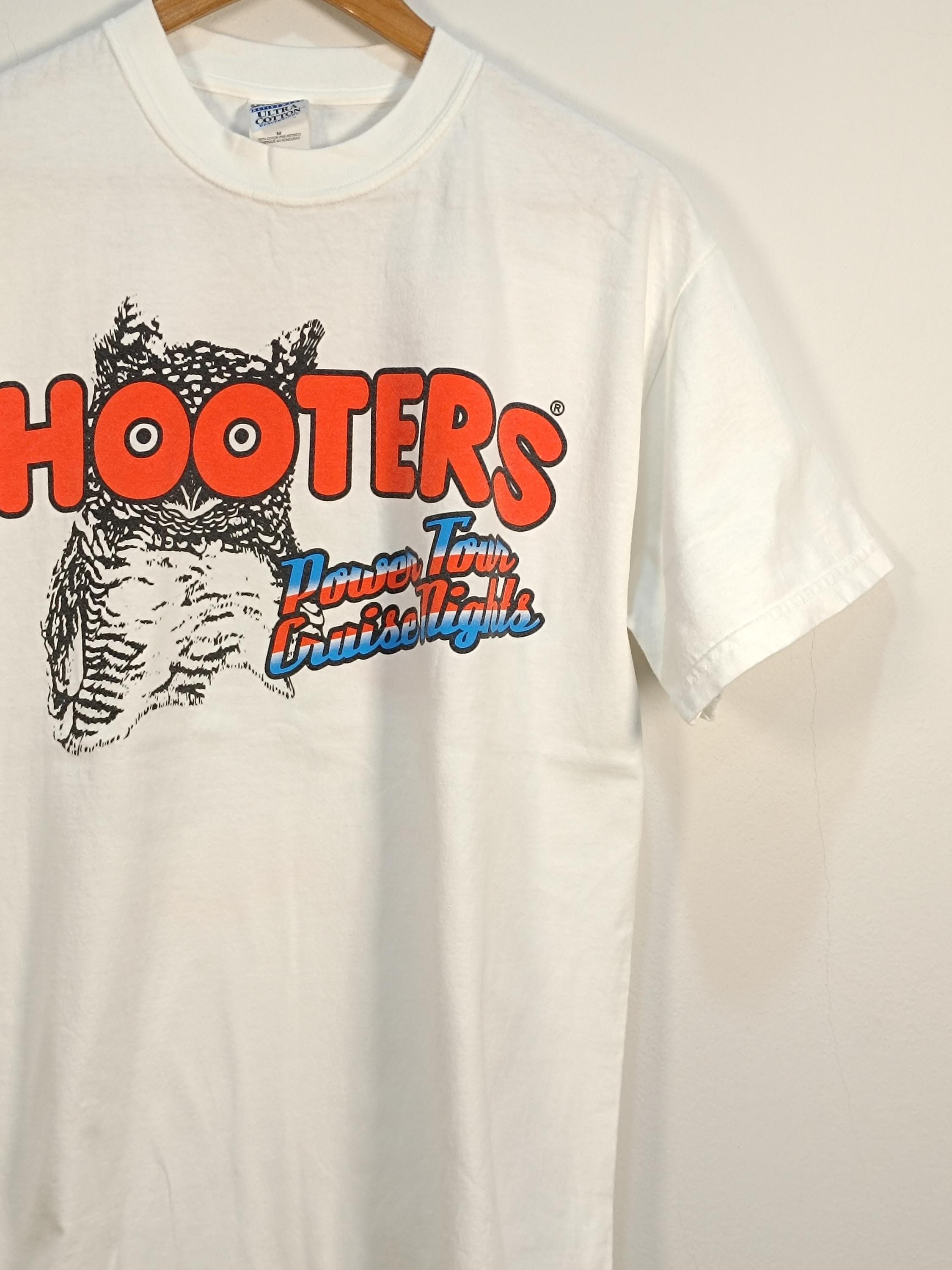 90s Hooters T Shirt - Etsy