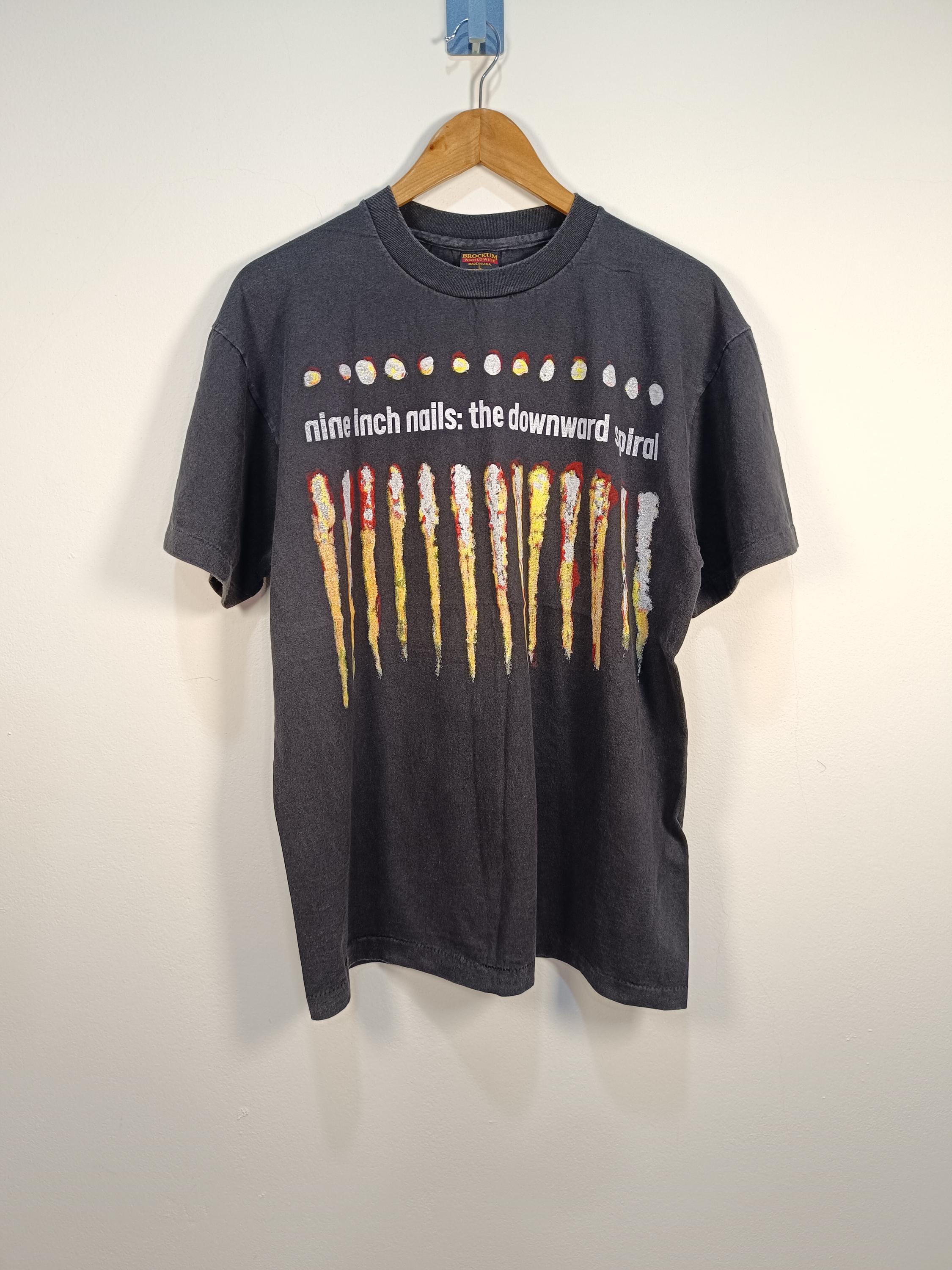 Vintage nine inch nails downward spiral t shirt - Etsy 日本