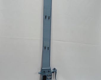 Shingeki no Kyojin Attack on Titan ODM gear Blades functional triggers