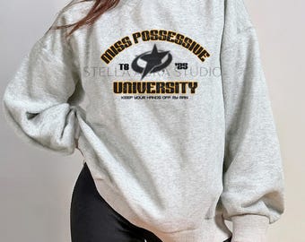 Bluza Tate McRae Miss Possessive University Ctewnwck | Moda Y2K | Gadżety dla fanów Tate McRae | Prezent dla fanów muzyki