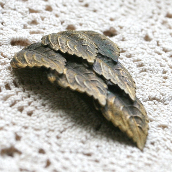 Vintage Gold Metal Dress Clip Overlapping Leaves … - image 5