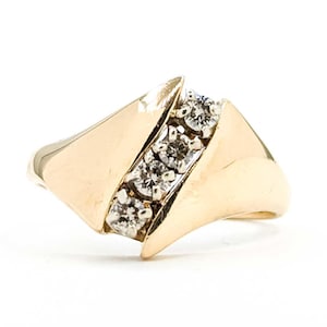 Anillo vintage de oro amarillo de 14 k con diamantes: anillo de cóctel de cuatro piedras