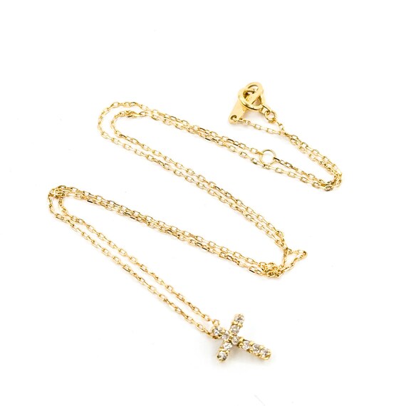 Cross Diamond Pendant in 18k Yellow Gold - image 4