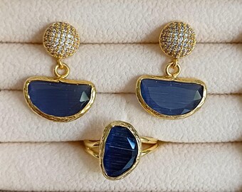Handmade Deep Blue Stone Jewelry Set – Sculpted Ring and Earrings