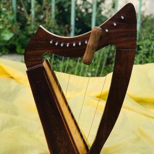 19-String Rosewood Harp with Free String Set, Tuning Key & Carrying Bag