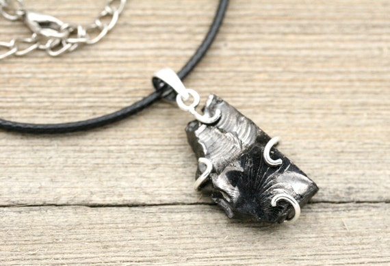 Etsy shungite necklace deals