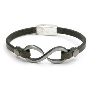 Iron Infinity Bracelet with clasp, 6th Anniversary Gift, Iron Anniversary Gift, Iron Bracelet, Iron Jewelry, Infinity Jewelry