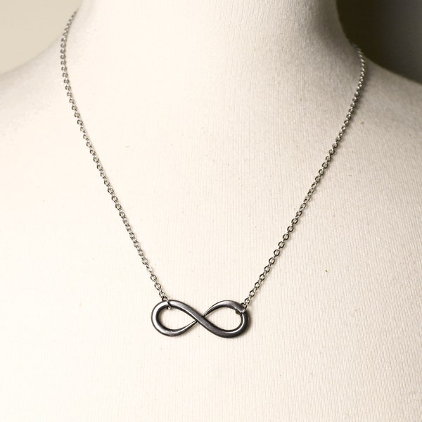 Iron Infinity Necklace, 6th Anniversary Gift, Iron Anniversary Gift, Iron Jewelry, Infinity Jewelry