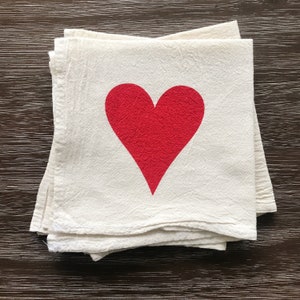 Cloth napkins, Set of 4, Hand printed natural flour sack cotton: Classic Red Hearts