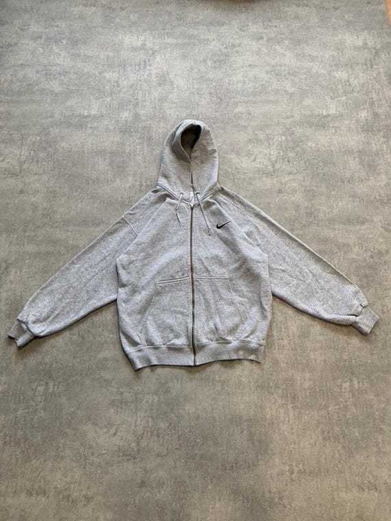 Basic grey nike hoodie hotsell