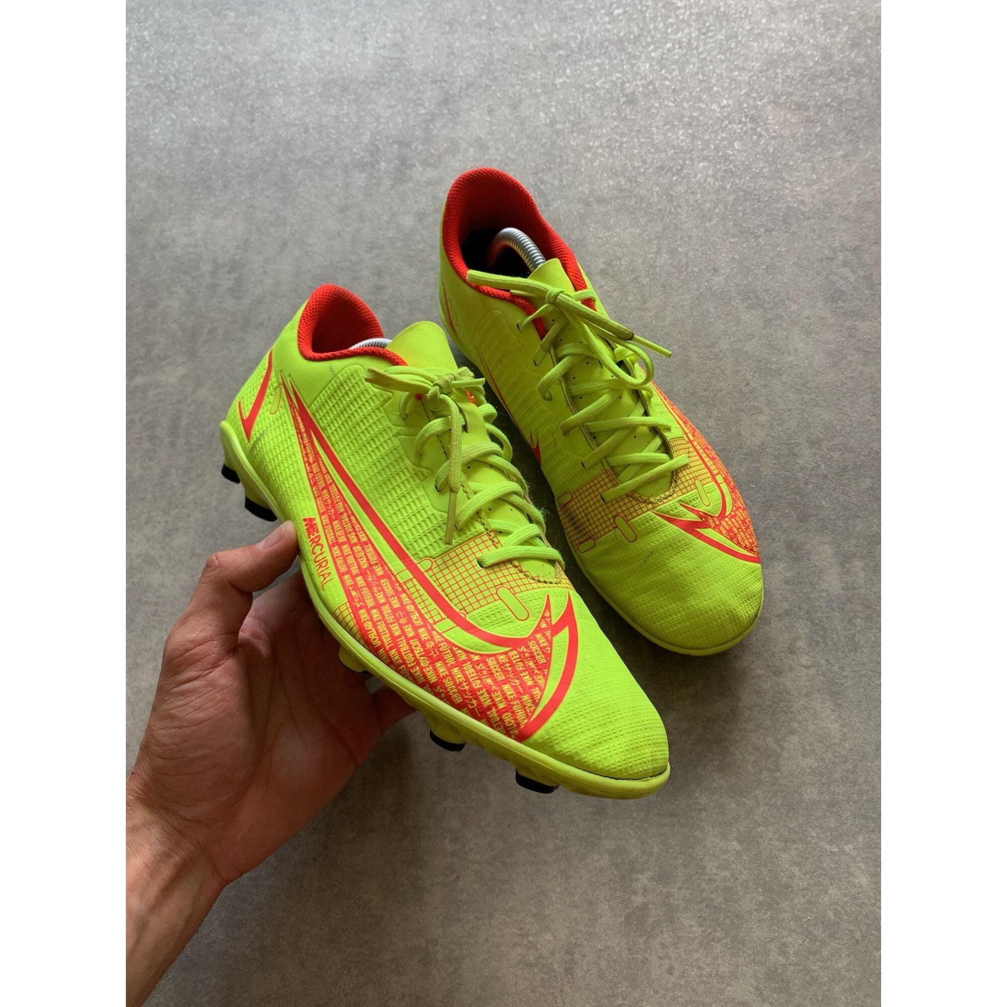 Retro cleats soccer outlet