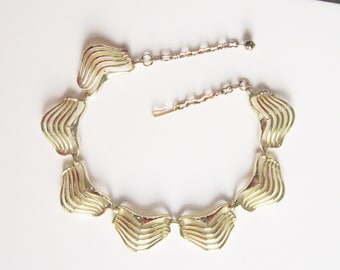 Chunky Gold Tone Choker / Pale Gold Metal Necklace / 14 Inches Long, 3/4 Inch Wide