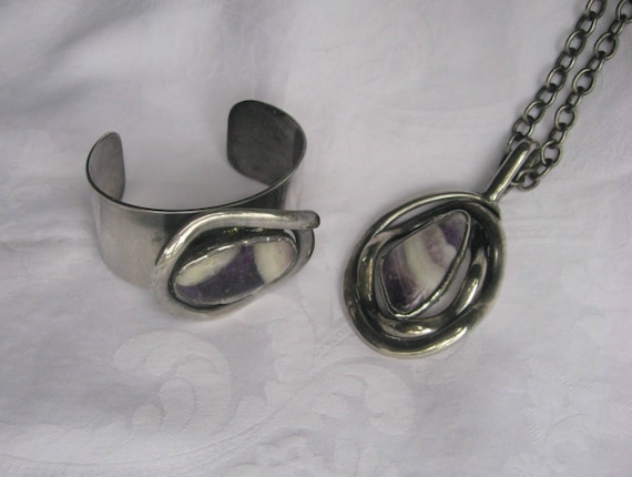 Modernist Agate Necklace and Bracelet, WA Danish D