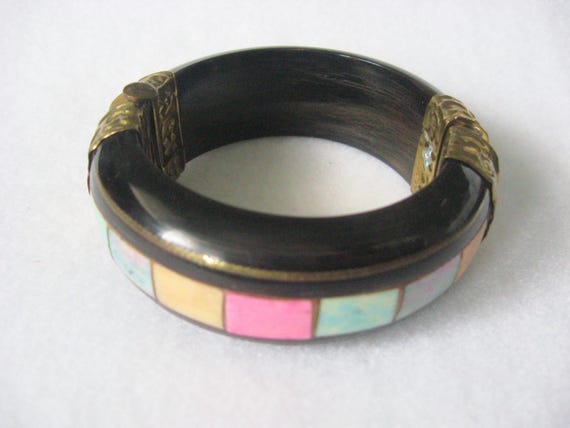 Vintage Wood Hinged Bracelet with Colored Inlay Stones / Hinge and Pin Style Closure / Chunky / Exotic / Boho / Hippie