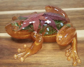 Resin Art Giant Frog Figurine
