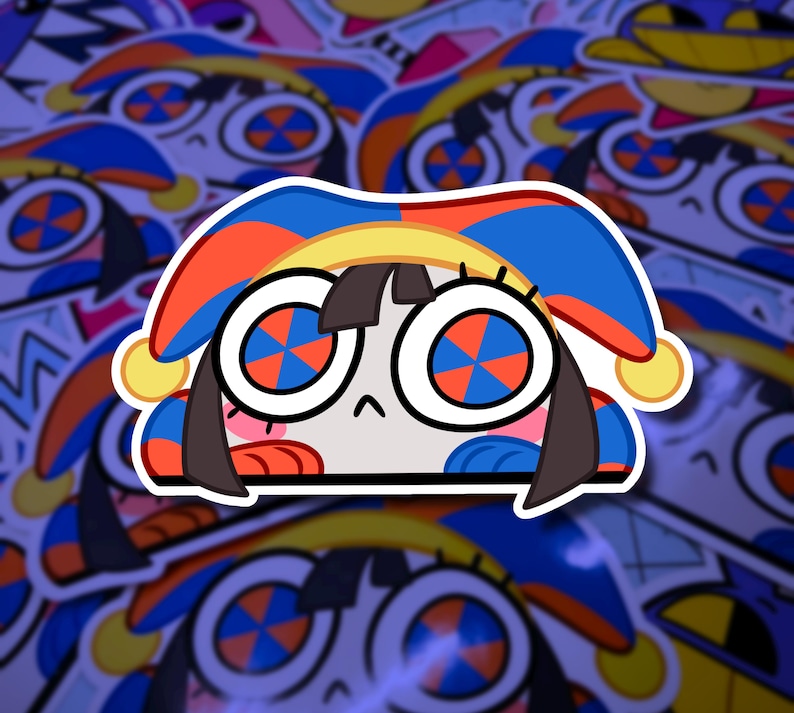 Op de afbeelding: Een sticker met een stripfiguur met grote ogen en een trieste uitdrukking. Het personage draagt een hoed met blauwe, oranje en gele details. De sticker heeft een witte rand en staat op een achtergrond van soortgelijke stickers.