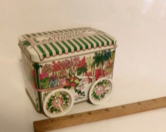 Flower Cart Tin Vintage Has Wheels & Lid 4.5 in long 3.5 In tall Keller Charles Of Philadelphia Good Condition