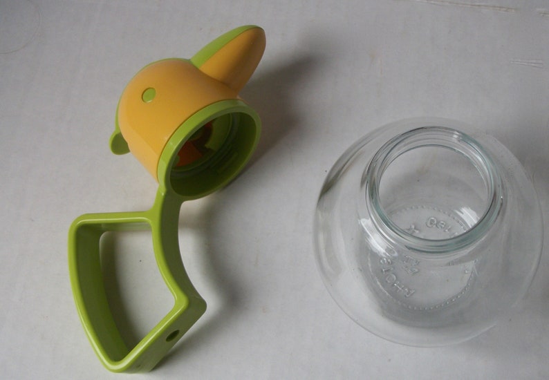 Vintage Stoha Bird Creamer Or Syrup Pitcher Yellow Green Good Condition Made In Germany