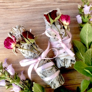 Sage and Roses Smudge~White Sage, Smudge Wand, smudge stick, pagan, witchcraft, floral smudge, sage flower, cleansing, Mugwort Smudge