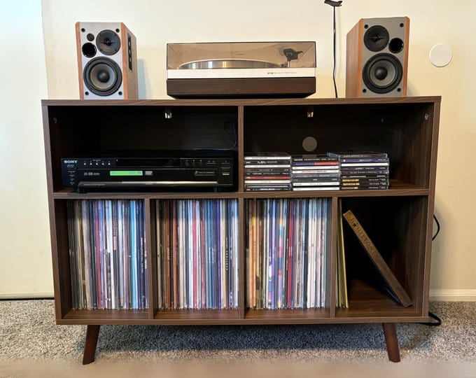 Record Player Stand with Vinyl Storage – Holds 500 Albums, Turntable Shelf with Power Outlet, Wood Cabinet for Music Lovers & Collectors