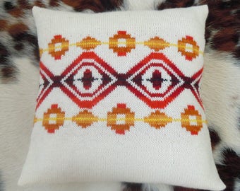 Chi-Wee Pillow Pattern