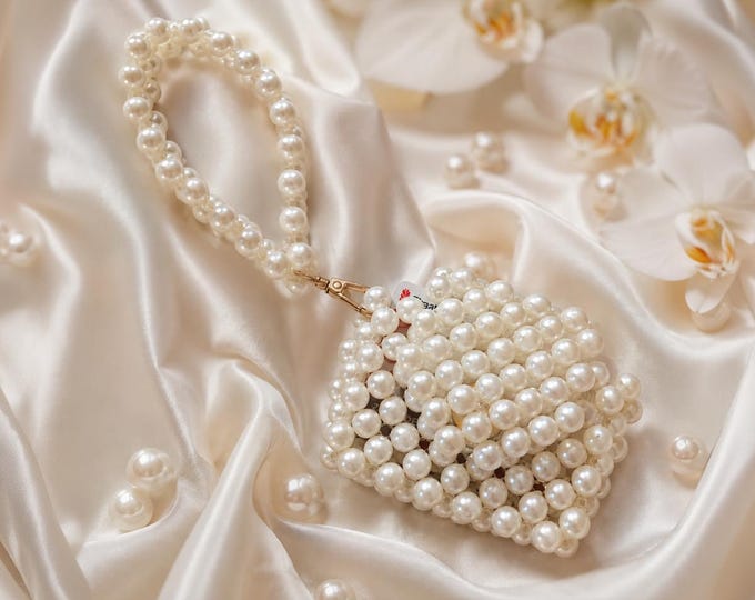Handmade Pearl Beaded Wallet, Bridal Mini Clutch, Ivory Wedding Wristlet Purse