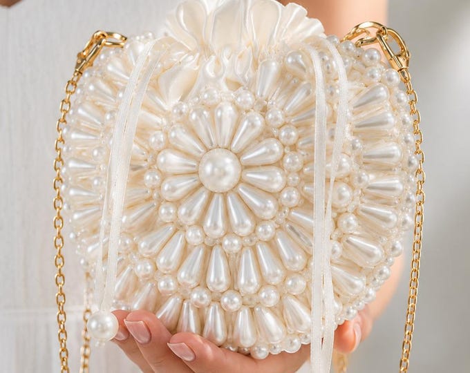 Handmade Pearl Shell Bag, Bridal Clutch, Beach Wedding Handbag, Bridesmaid Gift, Fast Shipping