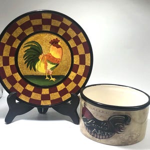 Vintage rooster plate and bowl. Porcelain plate & bowl. A Georgeous combination of beautifully handpainted vintage rooster art.