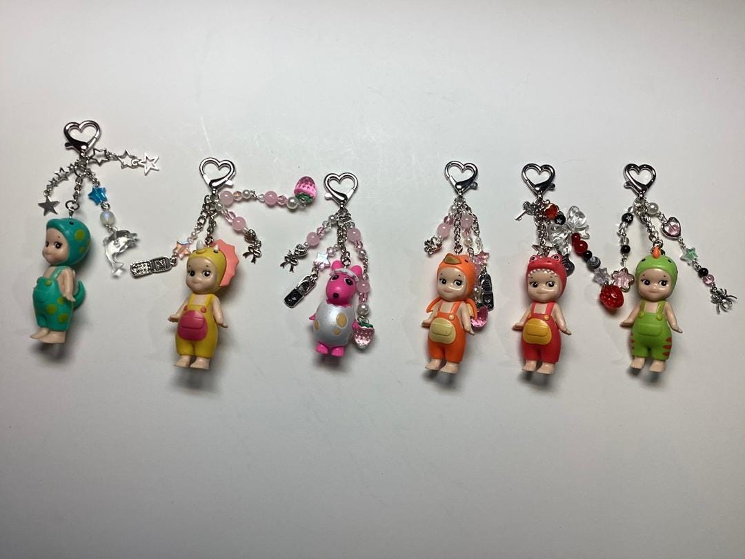 ぬいぐるみ WINNY SATANG Brezzy Ballon Doll Keychain Winny