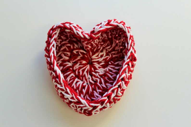 Crochet PATTERN Heart Basket Home Decoration Crochet Pattern Heart Basket Happy Valentine's Day image 2