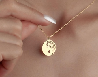 Collar con dije de Yin Yang, colgante con símbolo de Tai Chi, colgante de equilibrio y armonía, regalos de Navidad, collar con dije de karma, Yin Yang, Sol y Luna