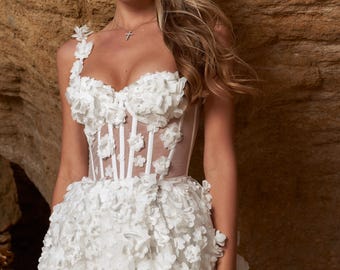 Floral Lace Tulle Corset Wedding Dress - Elegant White Mini Gown