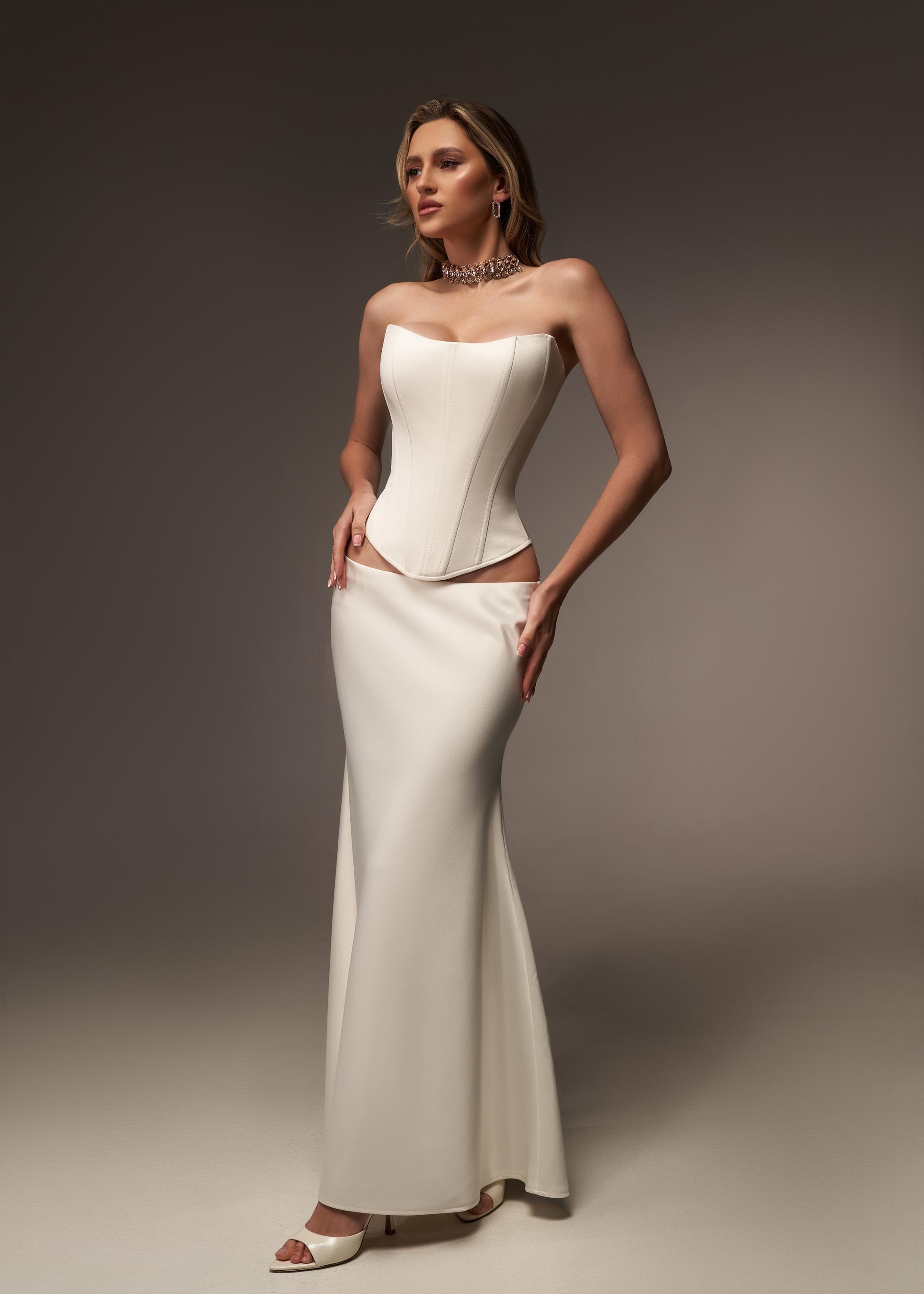 white christmas dresses Miss Circle Women Umay White Drop Waist Satin Corset Bridal Gown main image 1