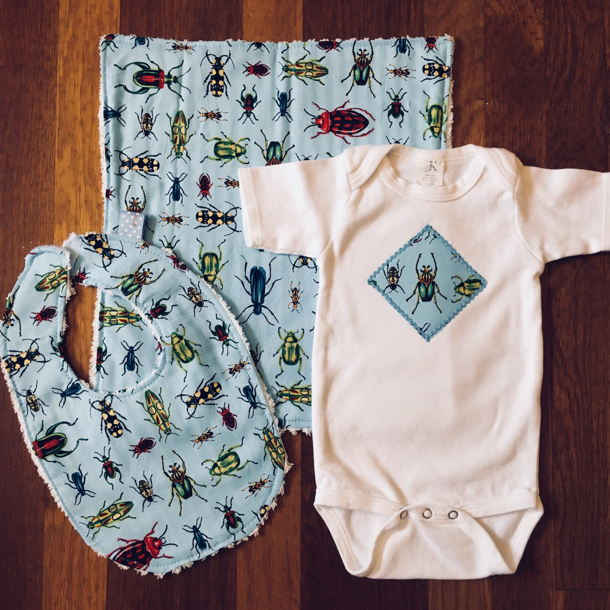 Download Bugs Baby Gift Set Includes Bib Burp Cloth Baby Bodysuit Etsy