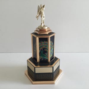 Raro distributore di sigarette con carillon [anni '60] realizzato in Giappone